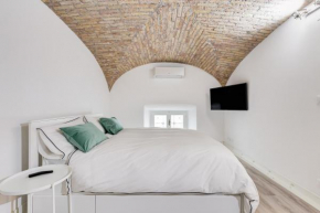 Rome Boutique Home Colosseum